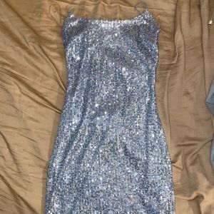 Windsor Fashion Apparel, size medium, blue and silver sequins